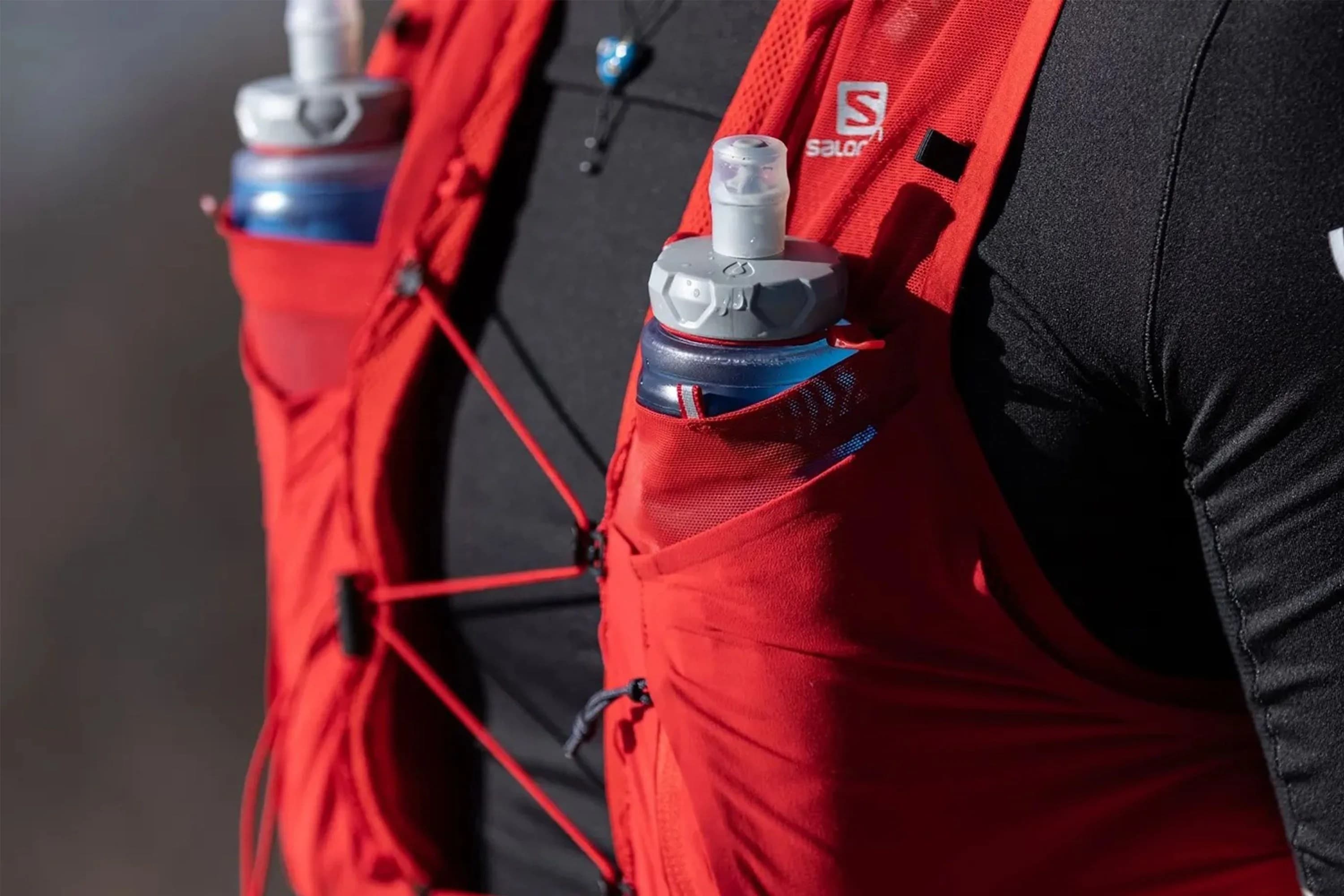 Best Hydration Vests for Ultramarathon Runners – Buying Guide